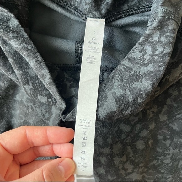 Lululemon Align Pant II 25" Wild Thing Camo Deep Coal Multi 2 - Picture 13 of 16